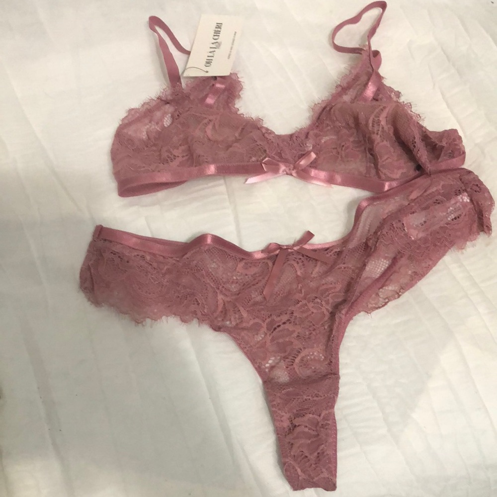 Oh La La Cheri Lace Bralette & Thong Set size S/ M NWT